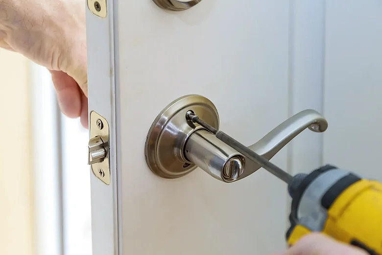 Professional Door Knobs Repair in High River